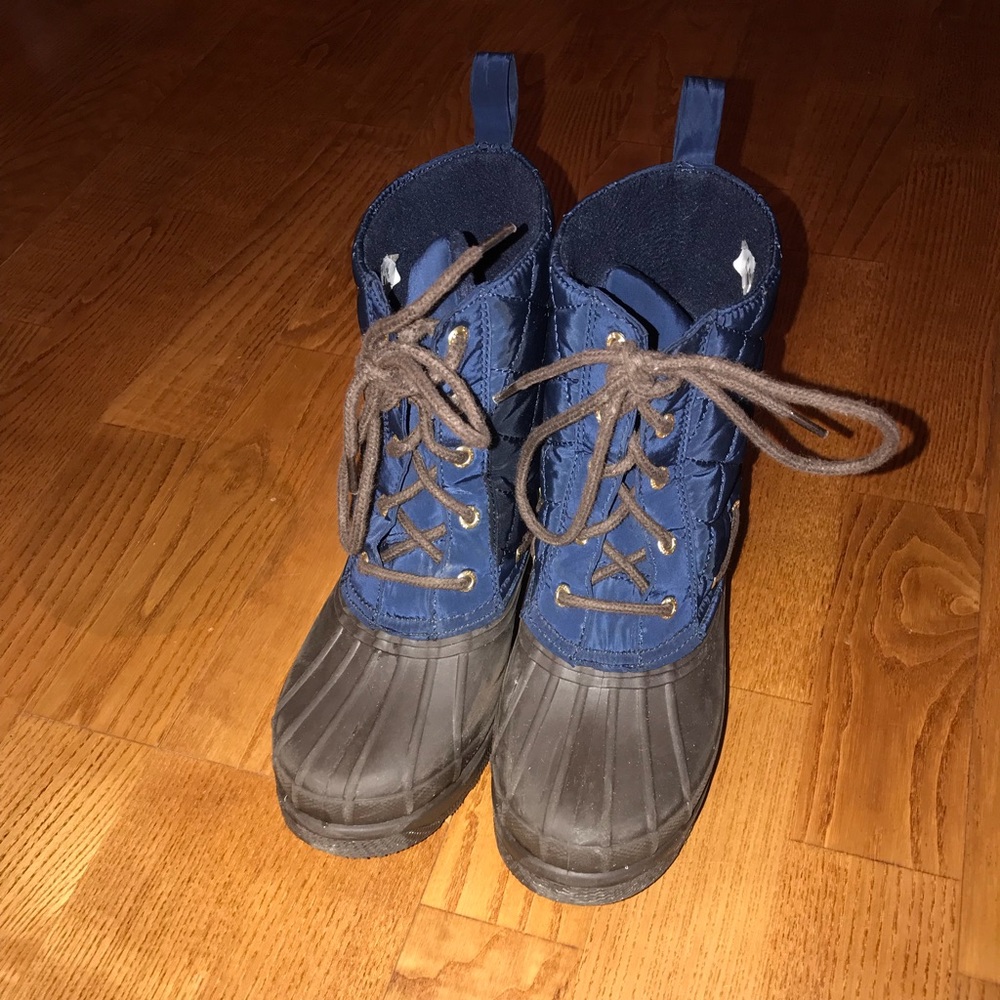 Navy blue winter Sperry Boot